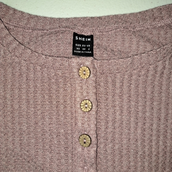 SHEIN Long Sleeve Mauve Waffle Knit Crop Top with Faux Wood Buttons - Picture 2 of 3